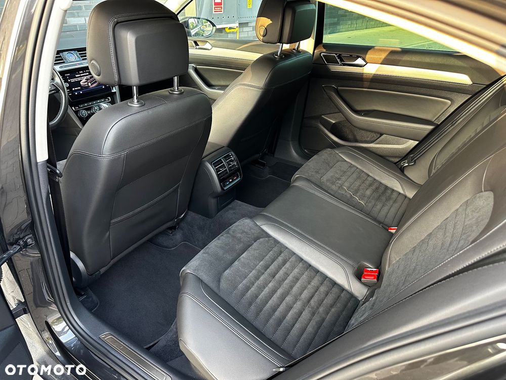Volkswagen Passat 2.0 TDI BMT SCR 4Mot Highline DSG7 - 15