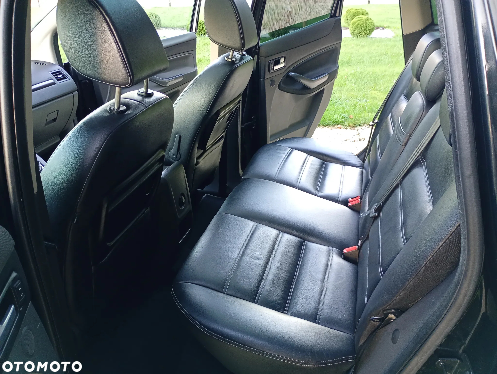 Ford Kuga 2.0 TDCi Titanium - 12