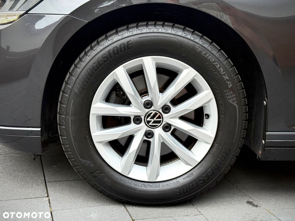 Volkswagen Passat 1.5 TSI EVO Business - 17
