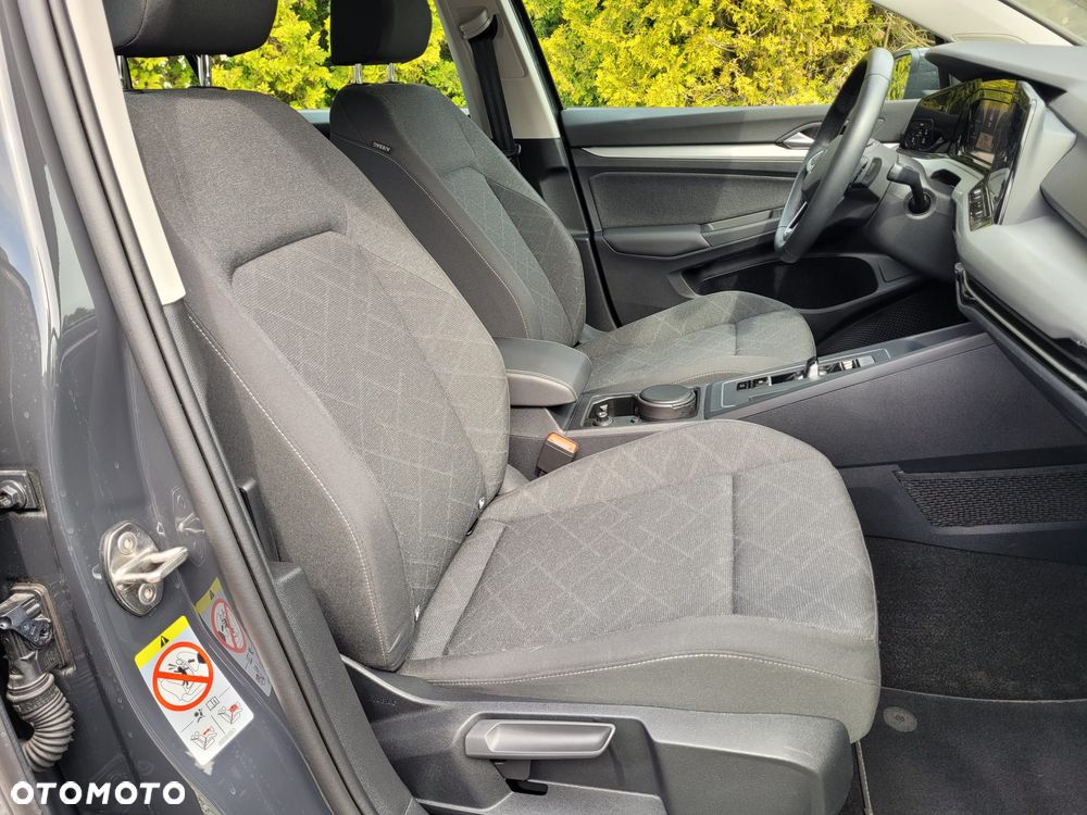 Volkswagen Golf - 21