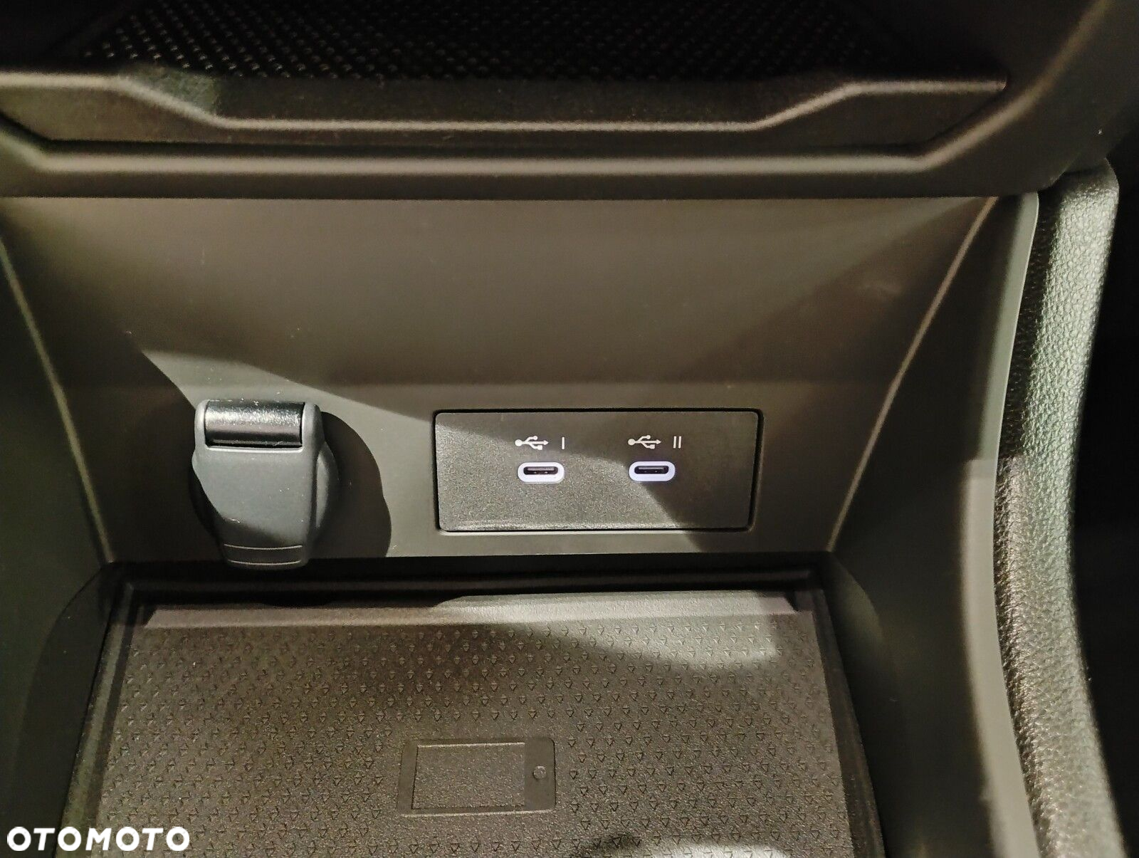 Renault Captur - 17