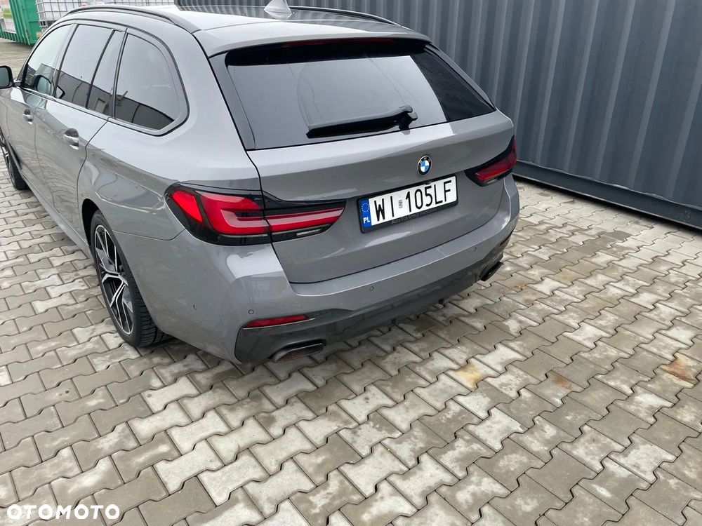 BMW Seria 5 540d xDrive - 4