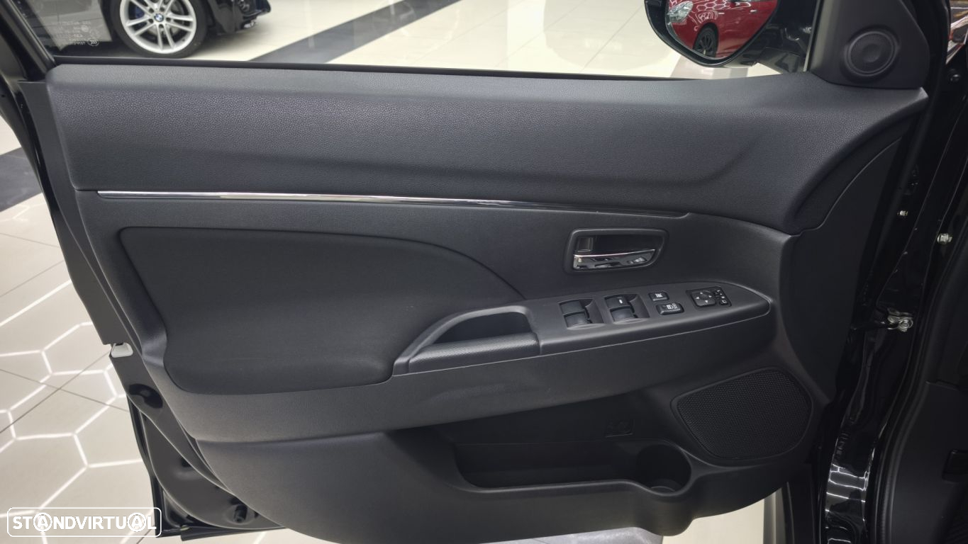 Mitsubishi ASX 1.8 DI-D Intense - 20