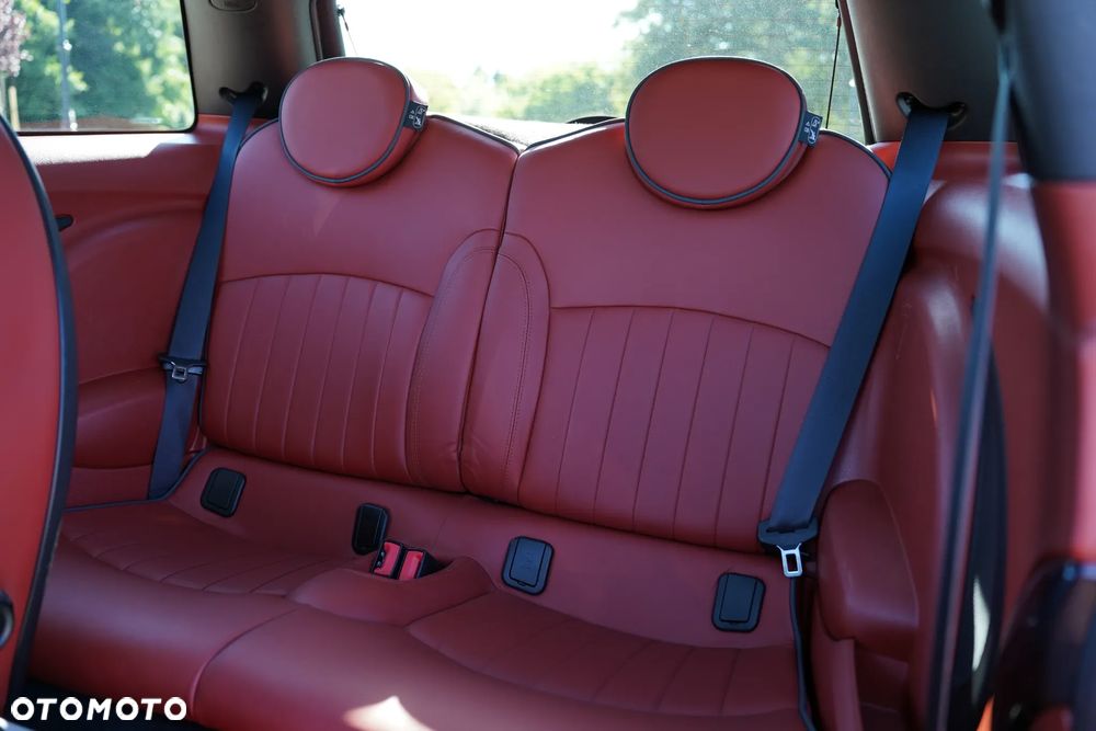 MINI Cooper S Standard - 17