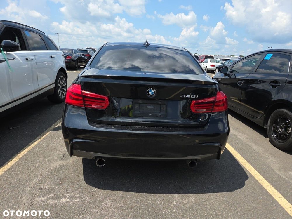 BMW Seria 3 340i xDrive M Sport - 6