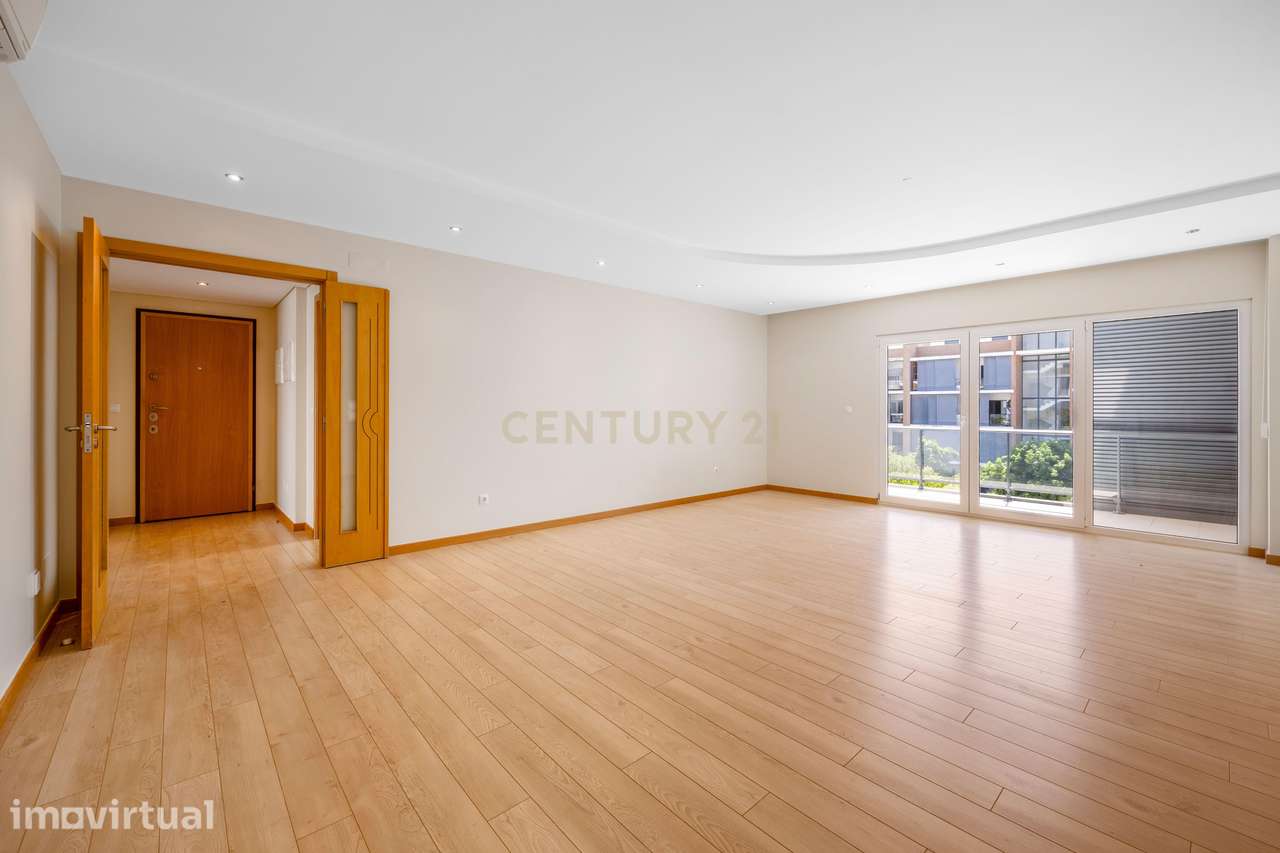 Apartamento T3 com excelentes áreas no Montijo - Grande imagem: 3/27