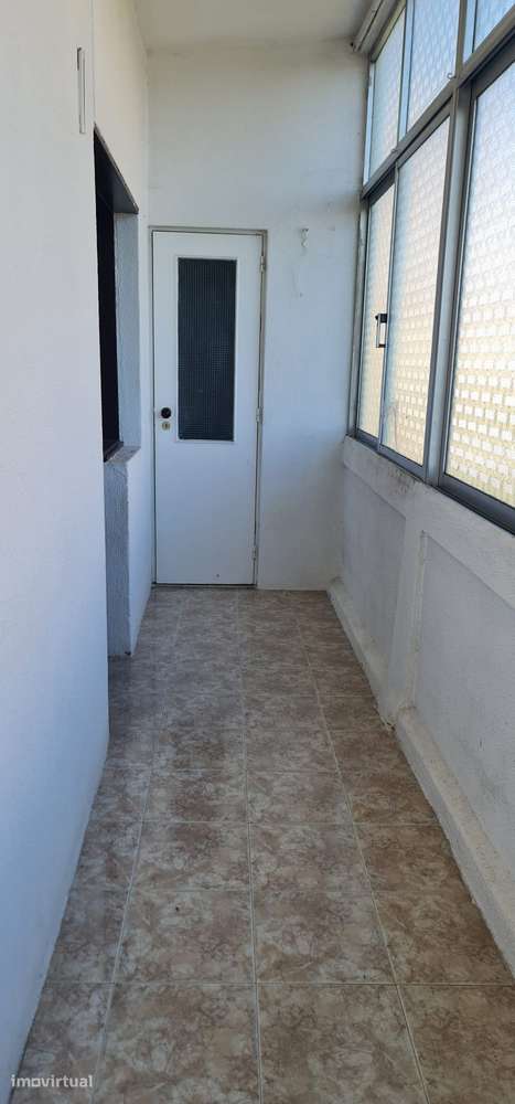 Apartamento T2 com varanda em Campanhã - Grande imagem: 4/7