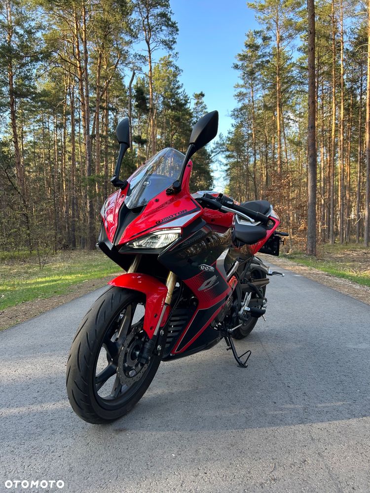 QJMOTOR SRK 125R - 4