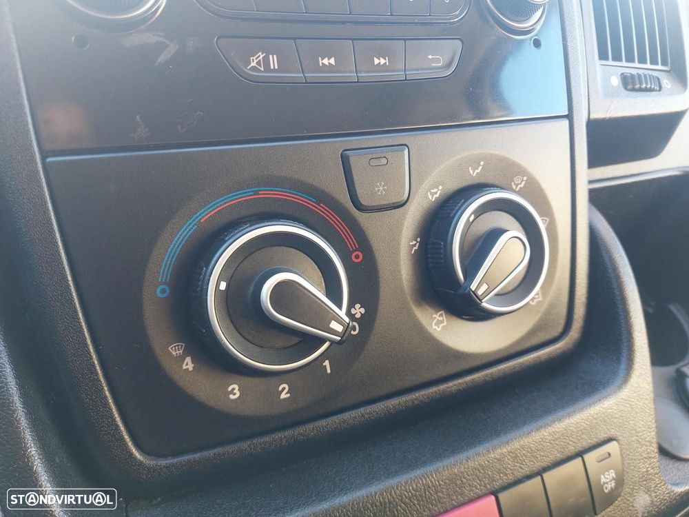 Peugeot Boxer 2.2 BlueHDi 333 L2H2 Pro - IVA Dedutível - 20