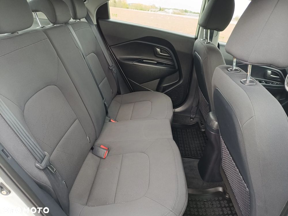 Kia Rio 1.2 XL - 13