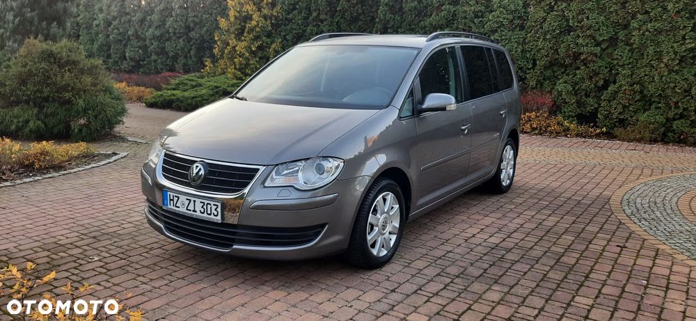 Volkswagen Touran - 7