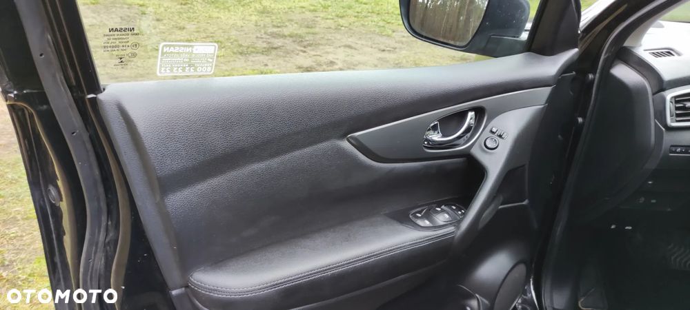 Nissan Qashqai 1.5 dCi DCT TEKNA - 13