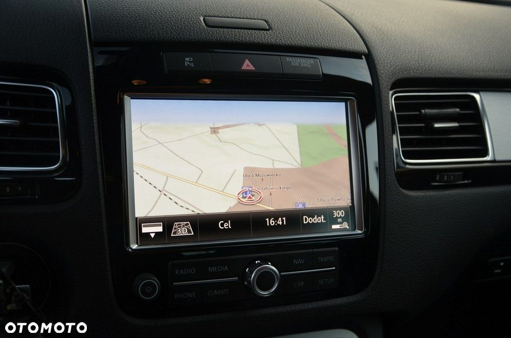 Volkswagen Touareg - 31