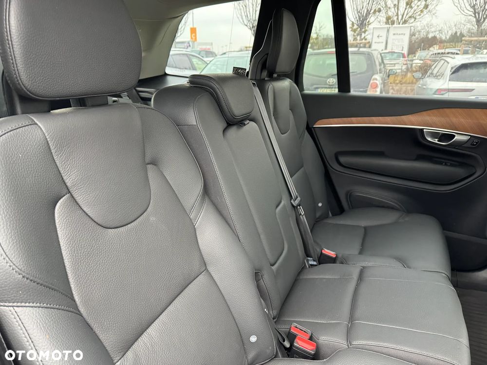Volvo XC 90 - 15