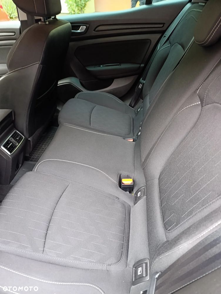 Renault Megane 1.3 TCe FAP Limited EDC - 8