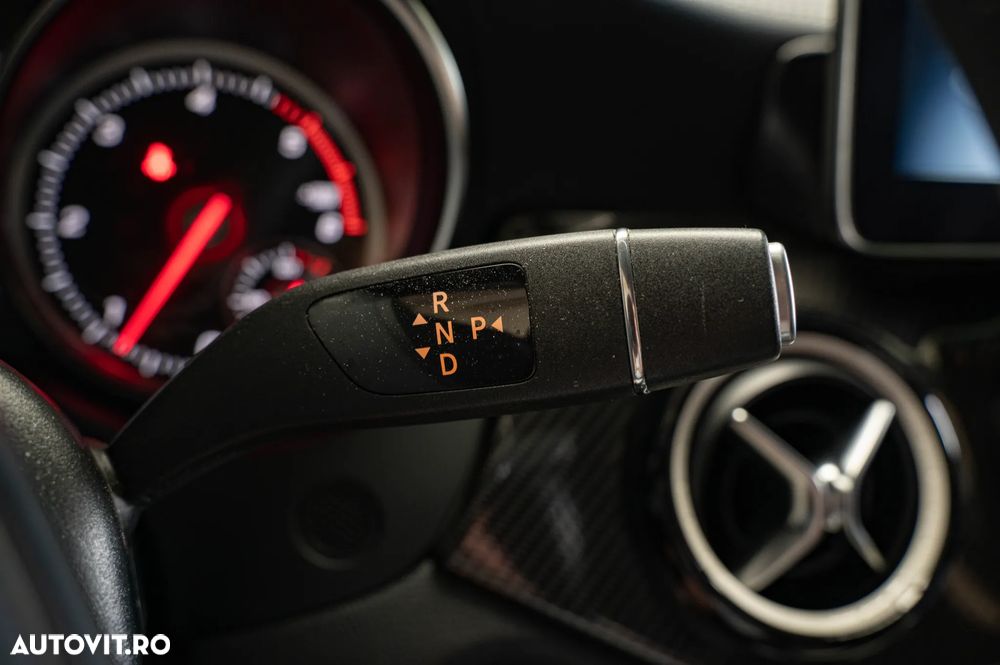 Mercedes-Benz GLA 220 CDI 4MATIC 7G-DCT Edition 1 - 27