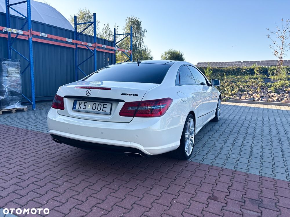 Mercedes-Benz Klasa E 500 BlueEffICIENCY - 4