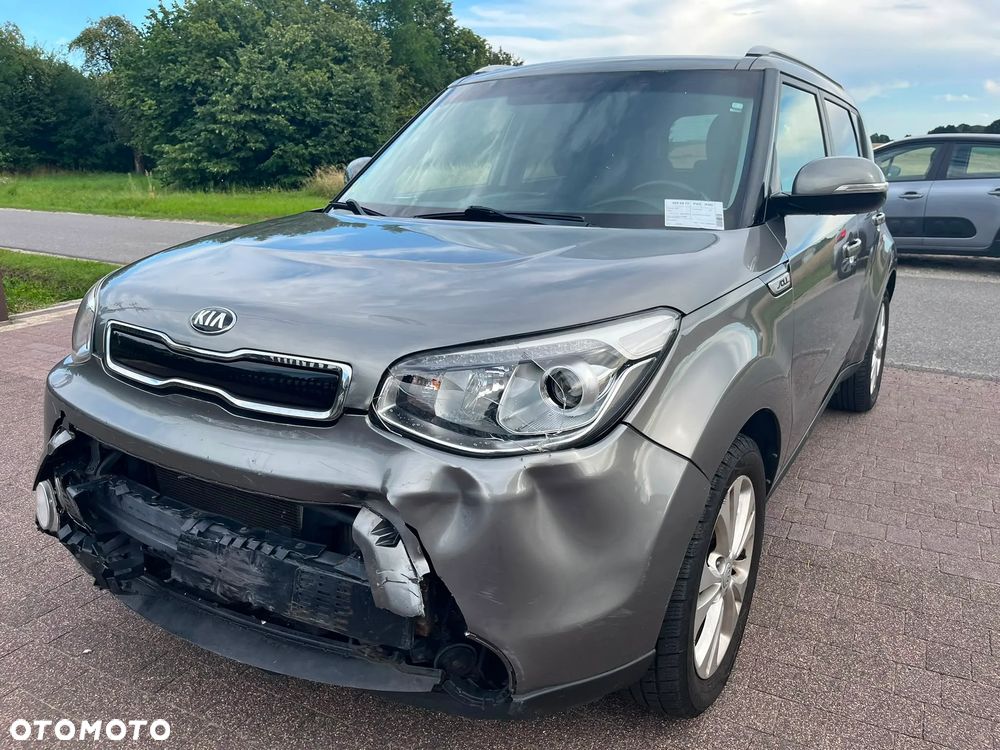 Kia Soul 1.6 CRDI Dream-Team Edition - 10
