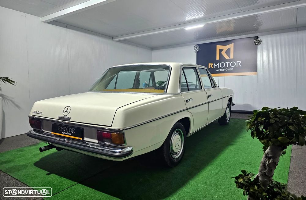 Mercedes-Benz W114/W115 (1968-1974) - 5