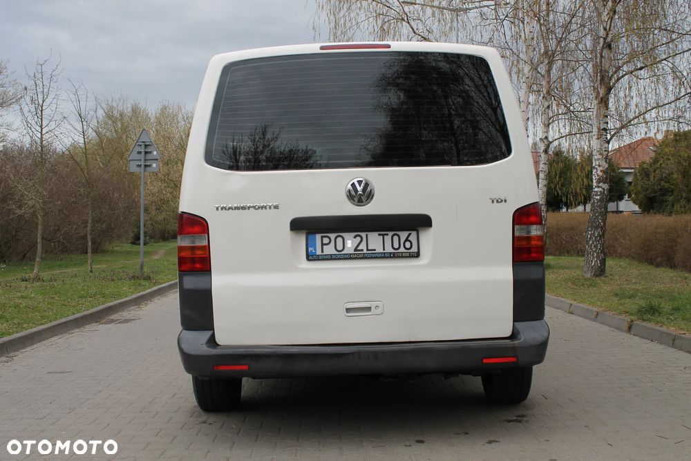 Volkswagen Transporter - 10