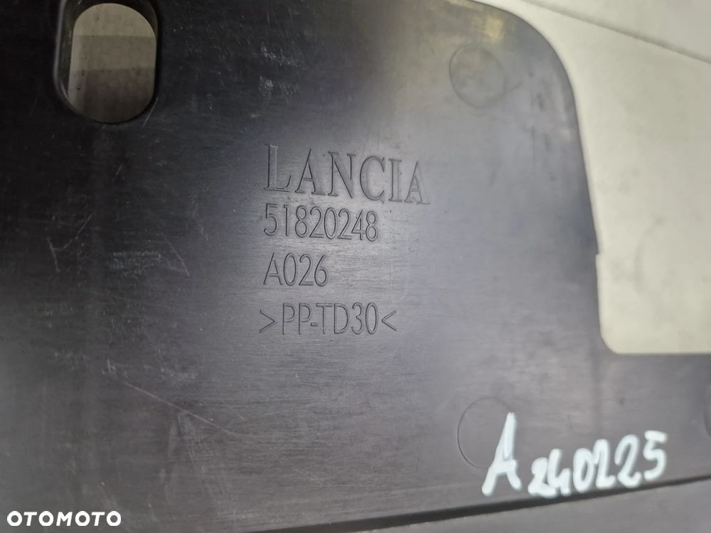 Osłona zderzaka pod zderzak Lancia Delta III - 5