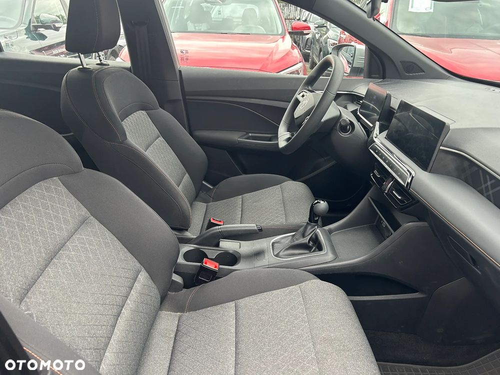 MG MG3 1.5 Excite - 10