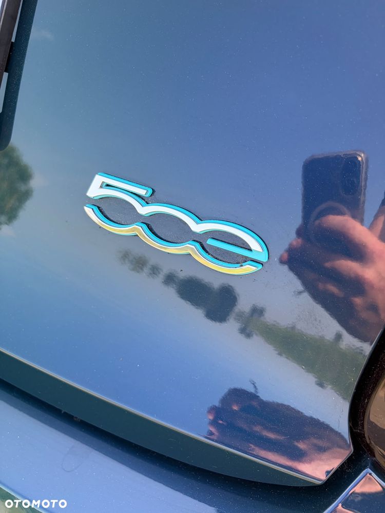 Fiat 500e - 12