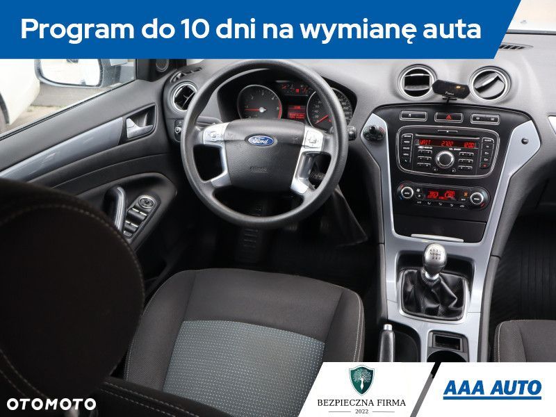 Ford Mondeo - 9