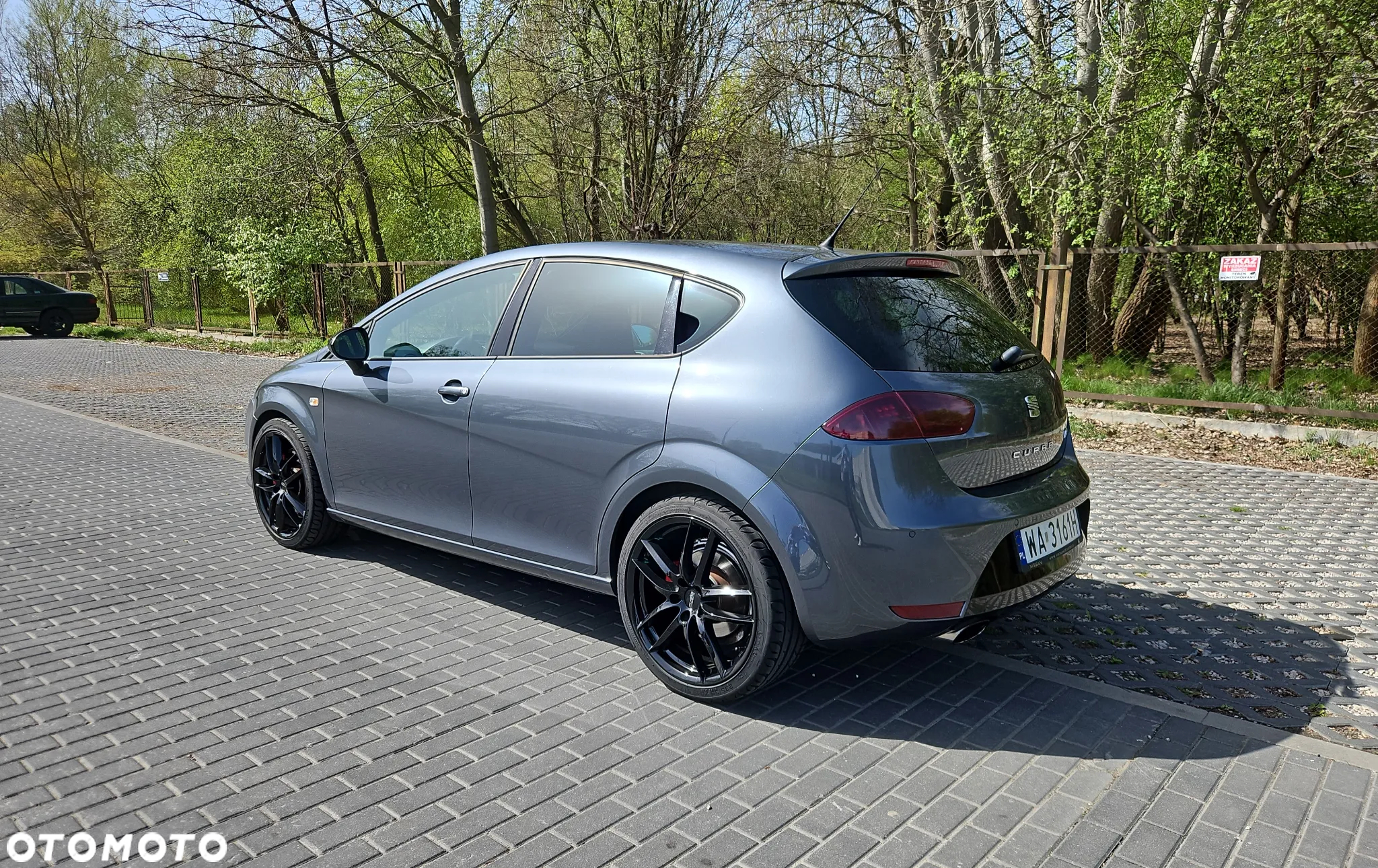 Seat Leon 2.0 T FSI Cupra R - 2