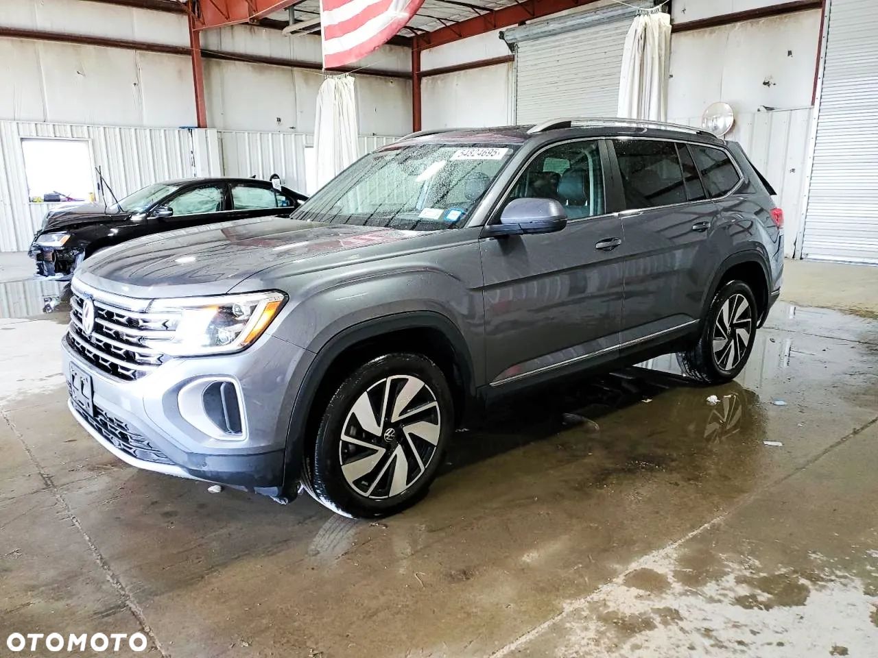 Volkswagen Atlas - 1