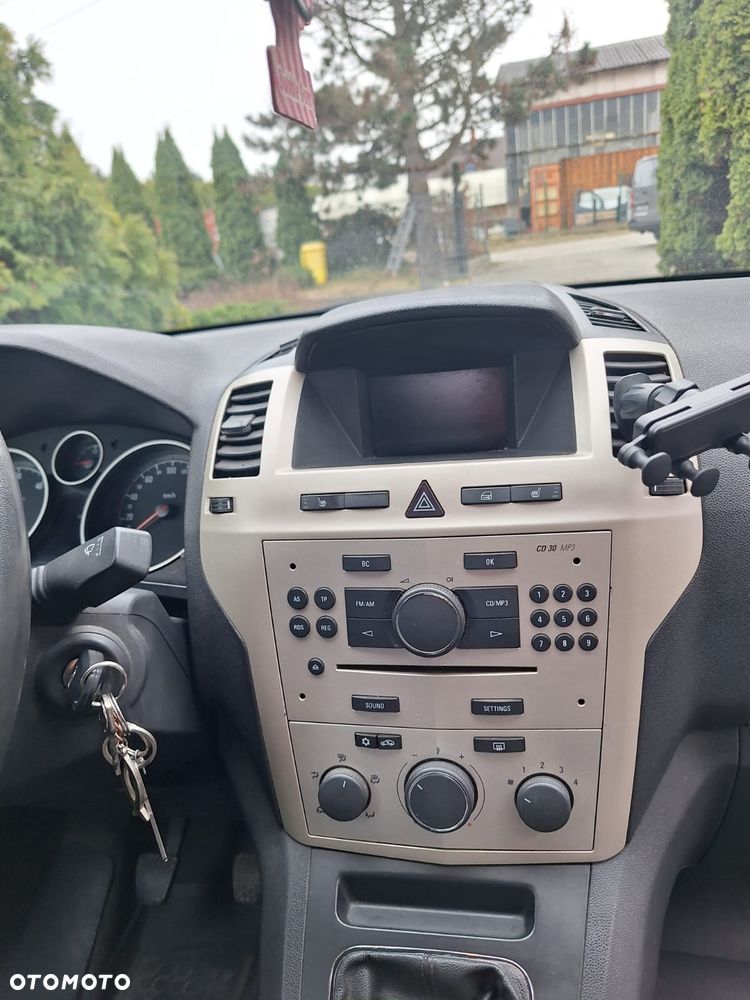 Opel Zafira - 6