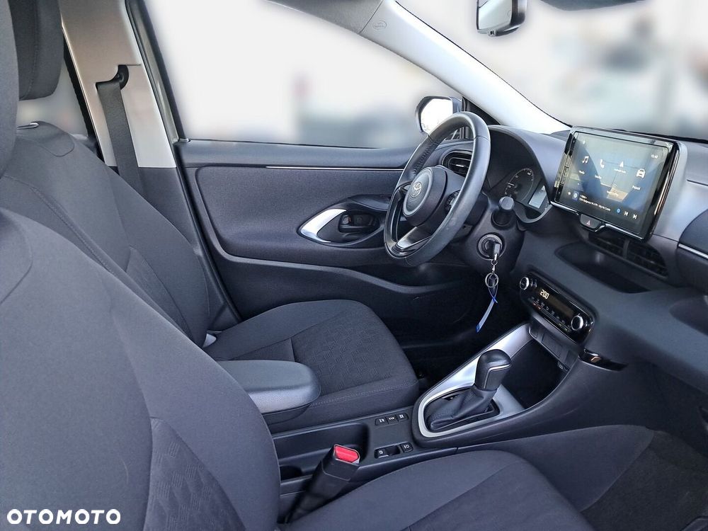 Toyota Yaris - 28