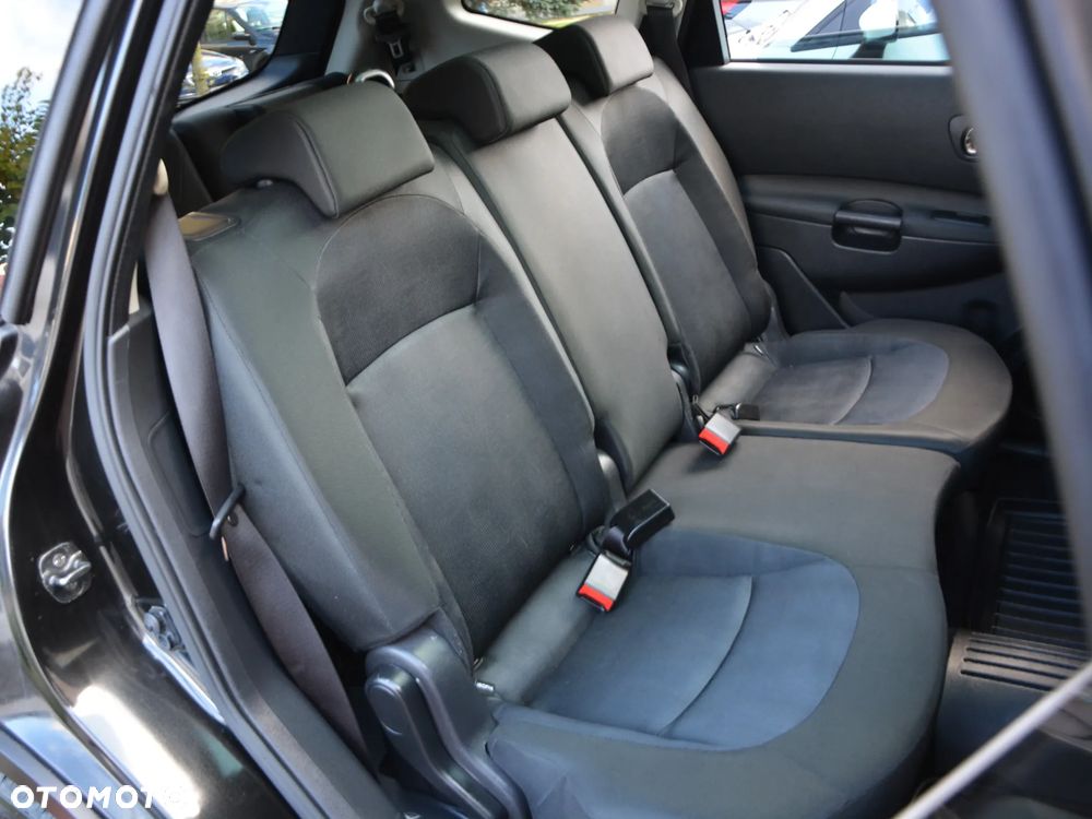 Nissan Qashqai+2 2.0 I-Way - 36