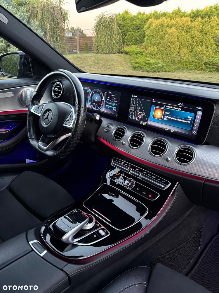 Mercedes-Benz Klasa E 220 d 4-Matic 9G-TRONIC - 6