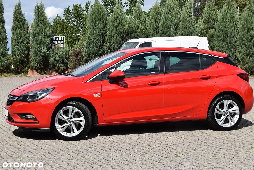 Opel Astra 1.4 Turbo Edition - 2