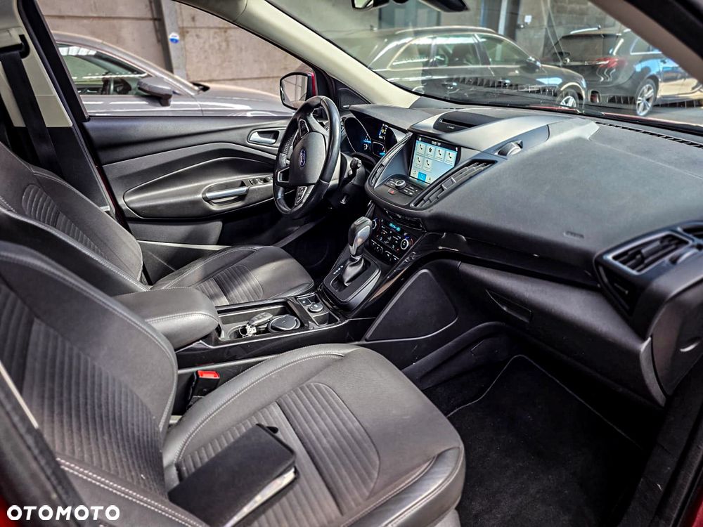 Ford Kuga 2.0 TDCi 4WD Titanium Plus - 18