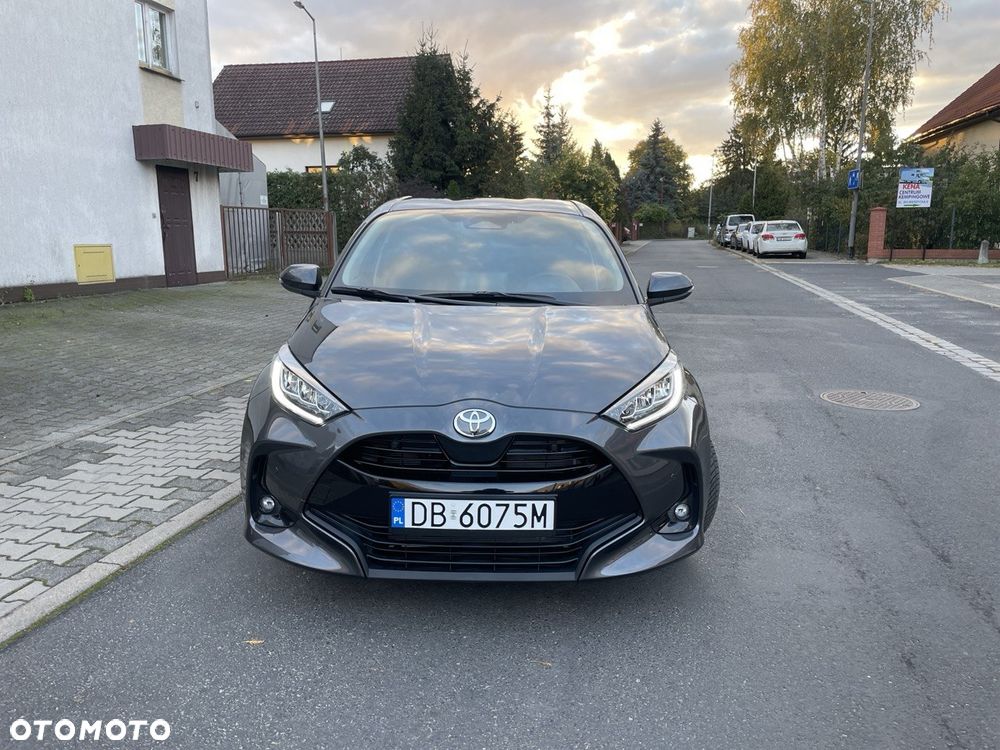 Toyota Yaris Hybrid 1.5 Style - 6
