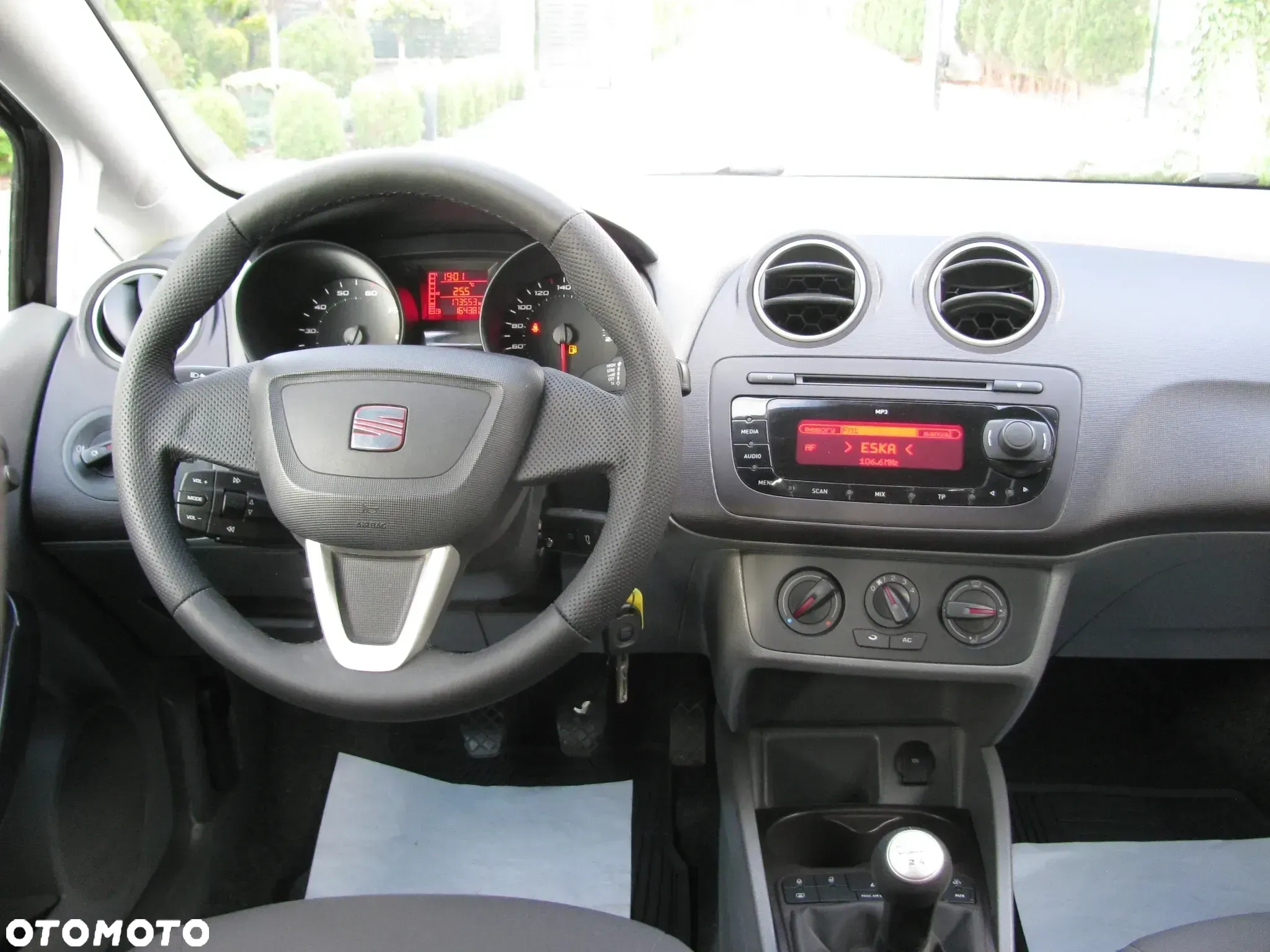 Seat Ibiza 1.4 16V Style - 20