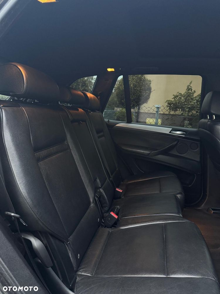BMW X5 xDrive30d - 29