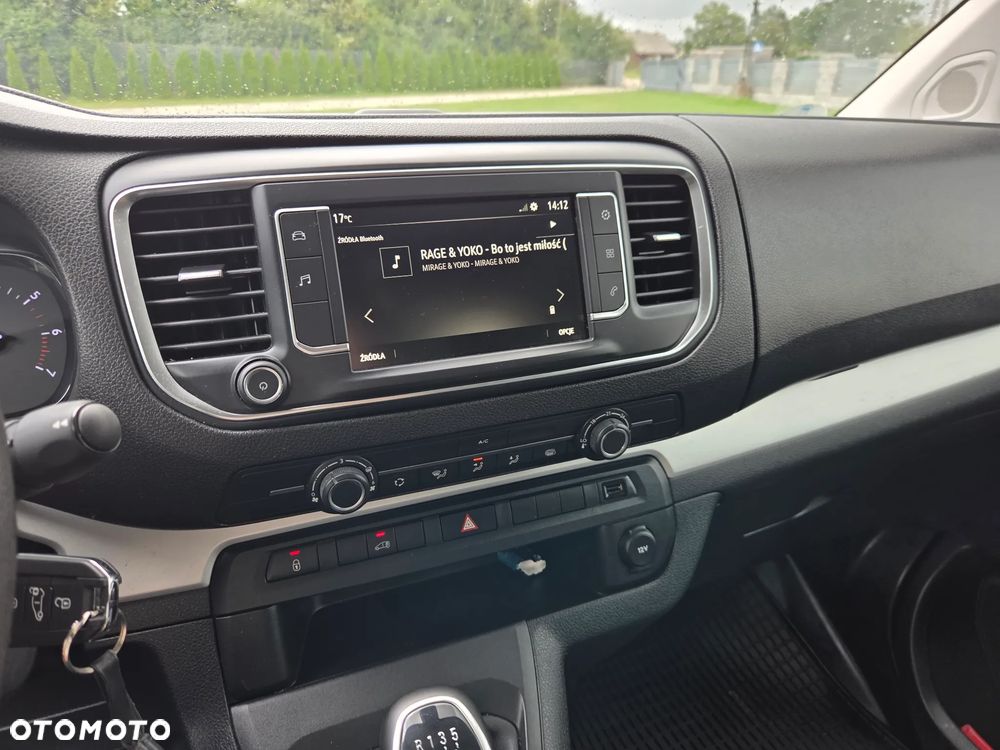 Opel vivaro - 8