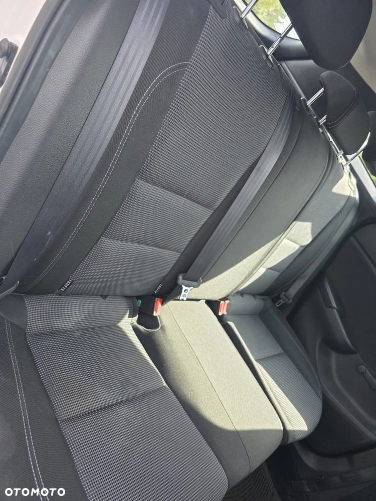 Hyundai i30 i30cw 1.4 Trend - 19