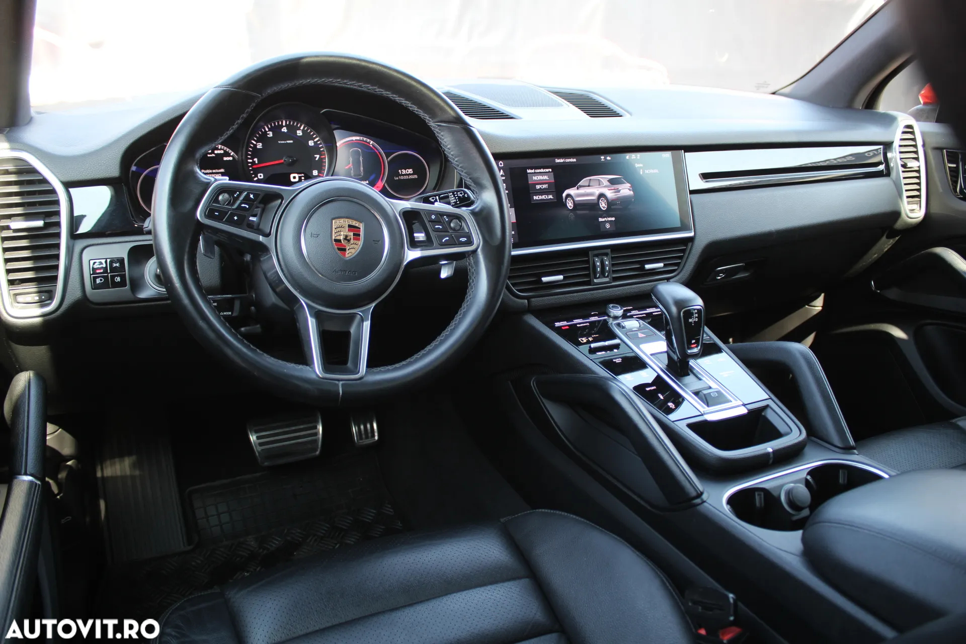 Porsche Cayenne S - 4