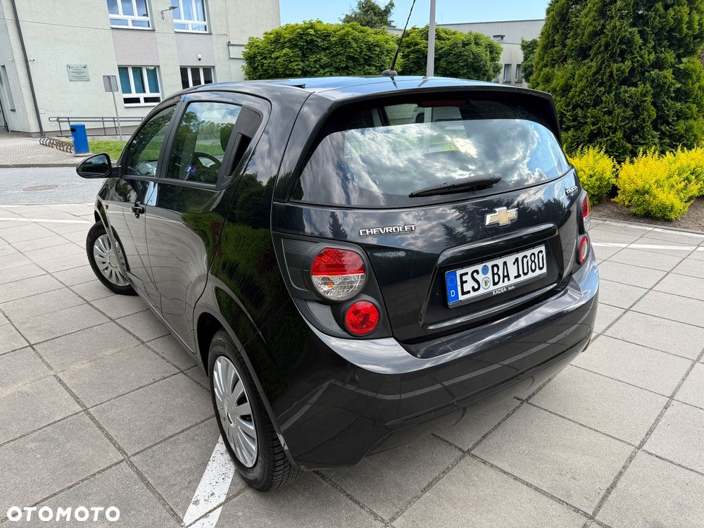 Chevrolet Aveo 1.2 LT - 17