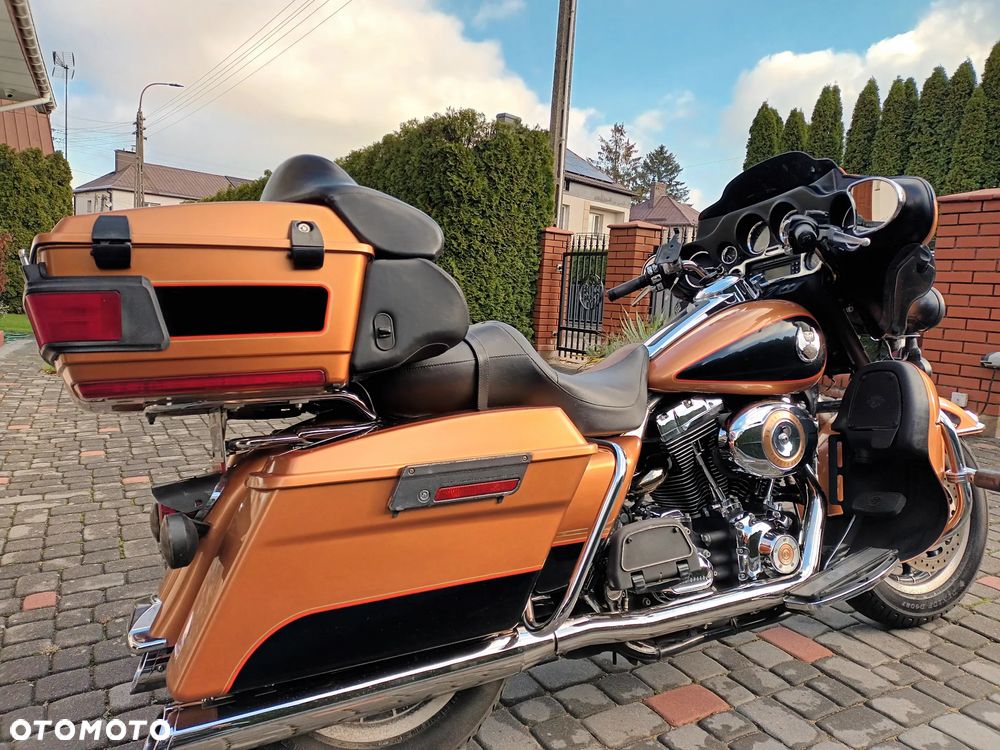 Harley-Davidson FLHTCU Ultra - 4