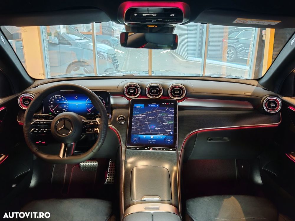 Mercedes-Benz GLC 220 d 4MATIC MHEV - 4