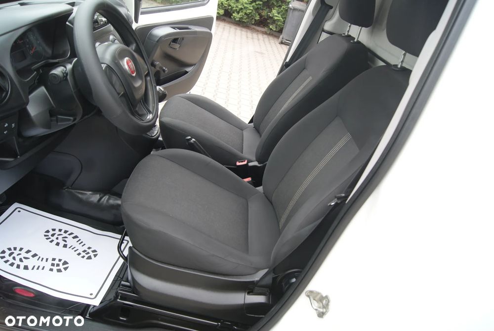 Fiat Fiorino - 25