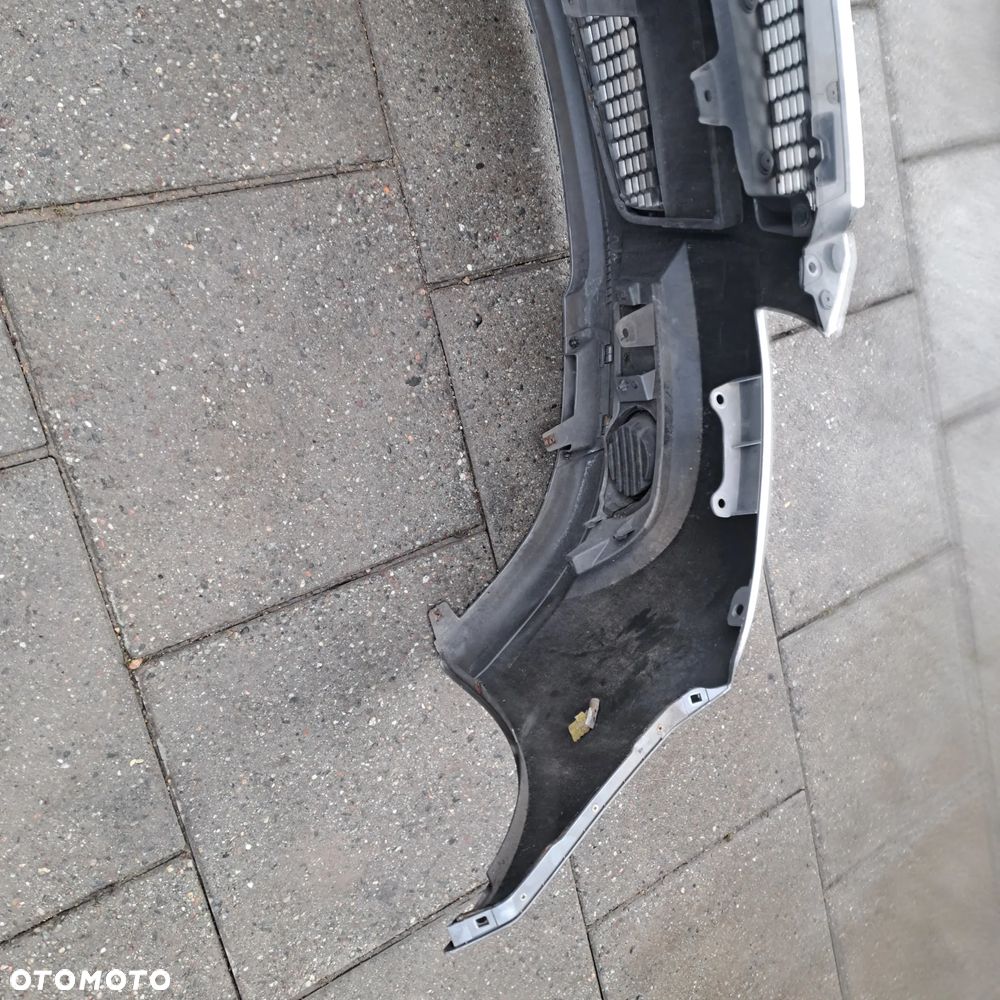 Chevrolet Aveo T250 T255 błotniki kod lakieru 04U - 3