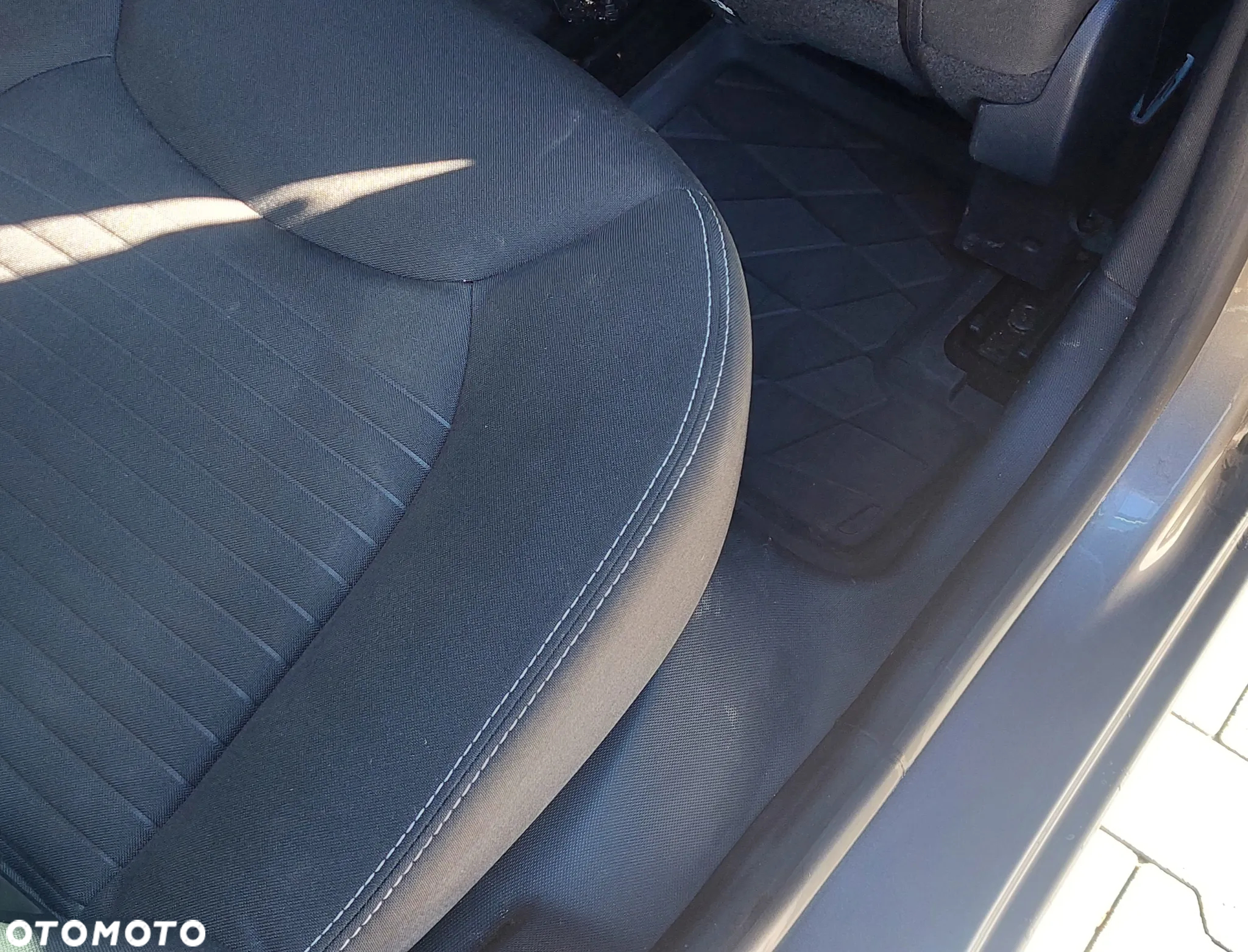 Renault Clio (Energy) dCi 90 Bose Edition - 11