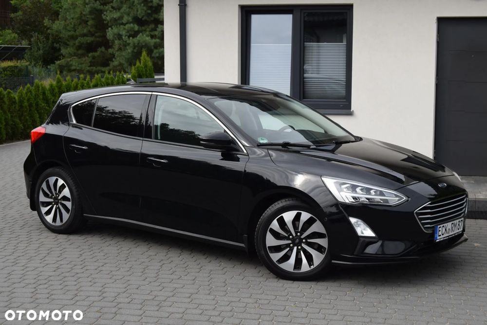Ford Focus 1.0 EcoBoost STart-Stopp-System TITANIUM - 11