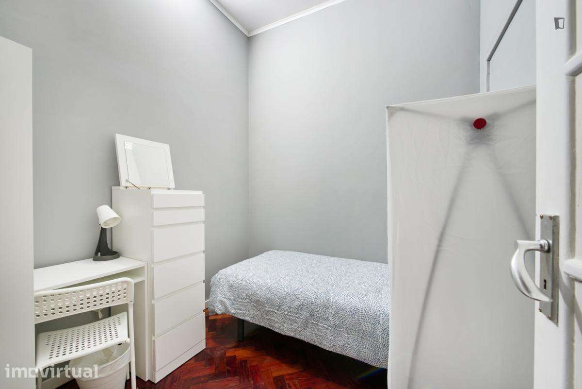 Quarto - localizado em Saldanha Lisbon - Grande imagem: 3/55